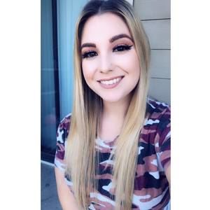 Meet your Posher, Ashleigh